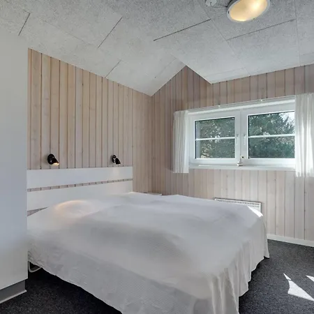 Lova Holiday home Blavand