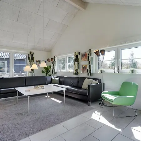 Semesterbostad Lova - 600m From The Sea By Interhome Blåvand